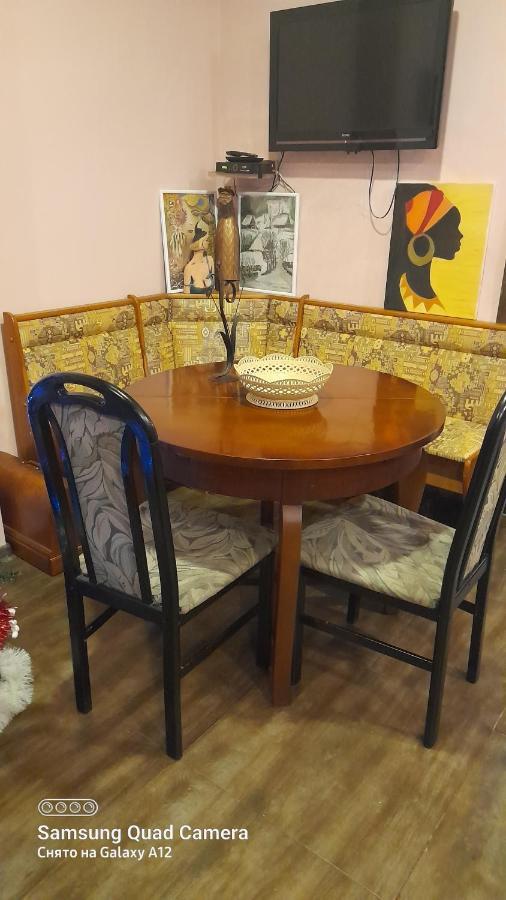 Historical Apartment In City Center Tbilisi Luaran gambar